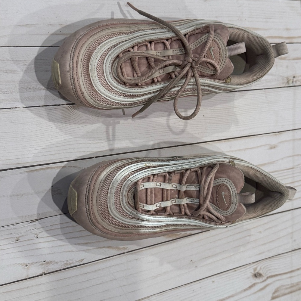 Nike women’s Sneakers